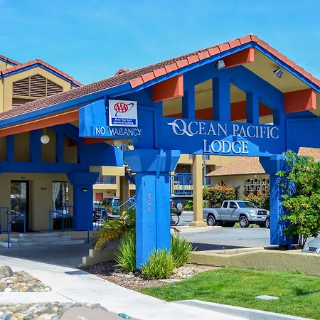 Ocean Pacific Lodge-3