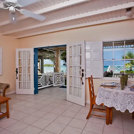 Villa Beach Cottages-2