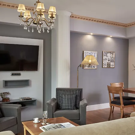 Ava Hotel And Suites-3