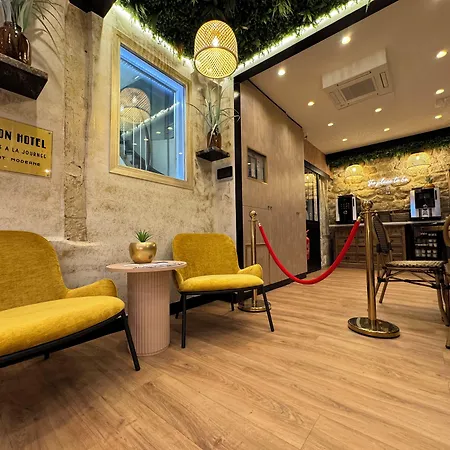 Hotel Nation Montmartre-3