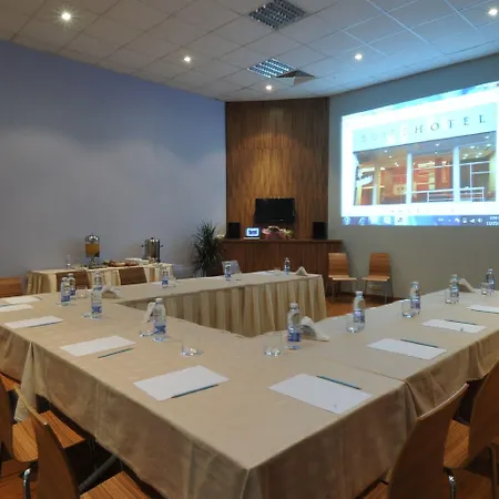 Suite Hotel Merlot - Beirut-2