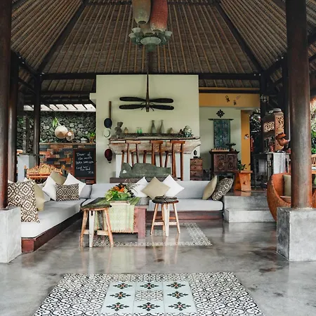Surya Shanti Villa Sidemen-3