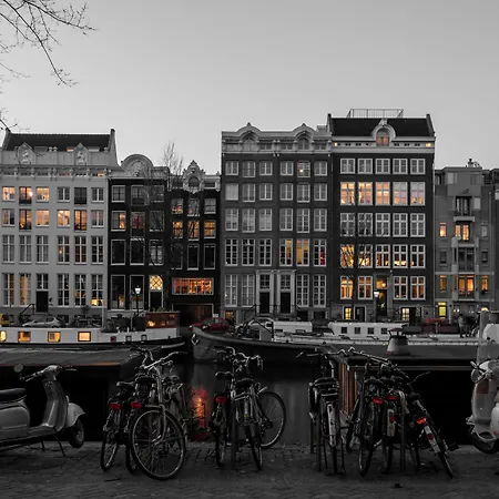Luxury Suites Amsterdam-2