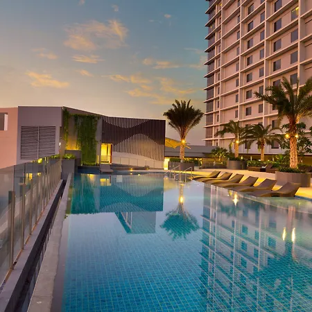 Holiday Inn & Suites Jakarta Gajah Mada By Ihg-3