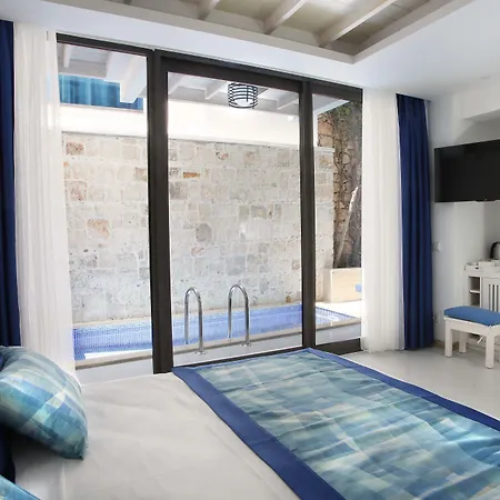 Nur Beach Hotel-3