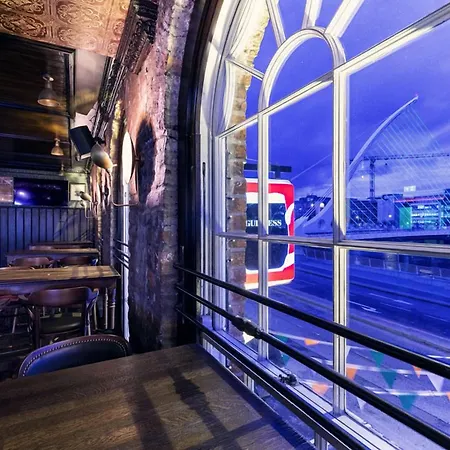 The Ferryman Townhouse-2
