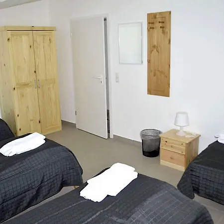 Zwei Raben Pension-3