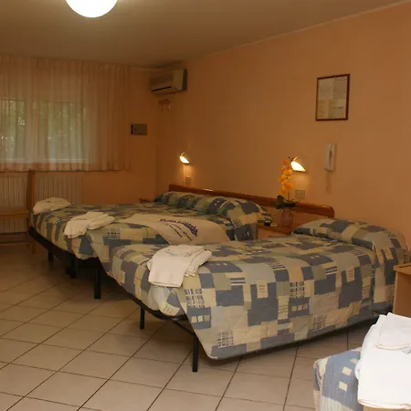 Hotel Letizia-3
