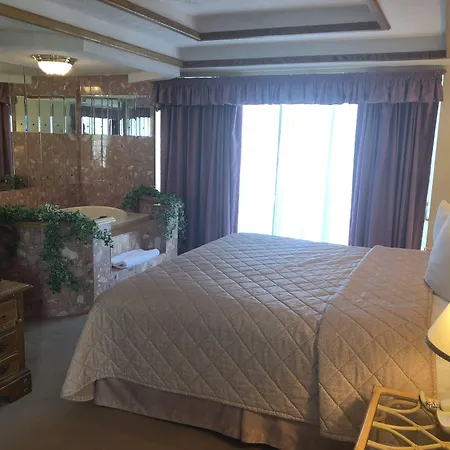 Riveredge Resort Hotel-2