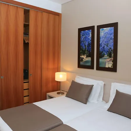 Fly Hotel-3