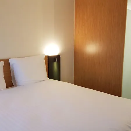 Easyhotel Amsterdam Arena Boulevard-3