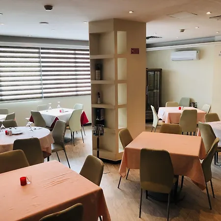 Golden Park Hotel-3