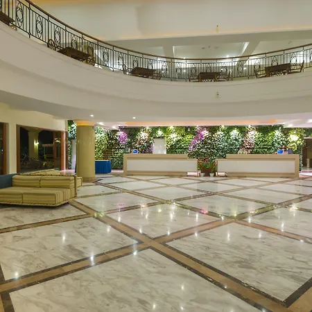 Resort Golden Palm-2