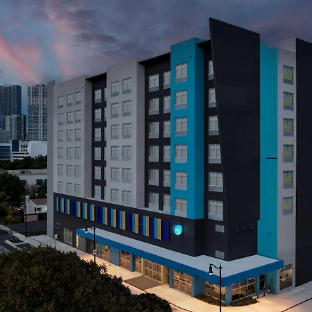 Tru By Hilton Miami West Brickell-3