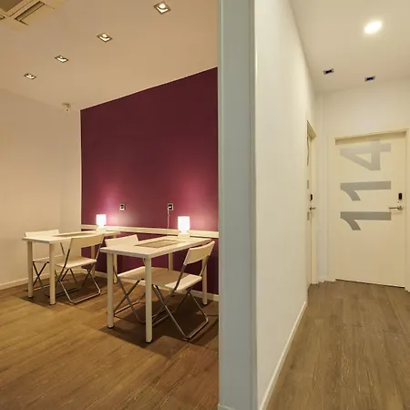 Hostal Mayerling Centro-3