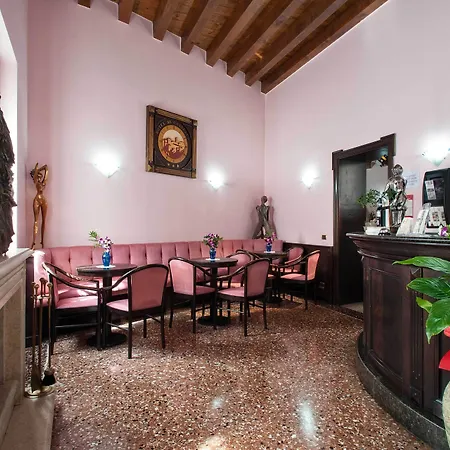 Hotel Al Castello-3
