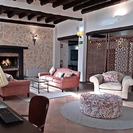 Hotel Apartamento Nueva Alcazaba-3