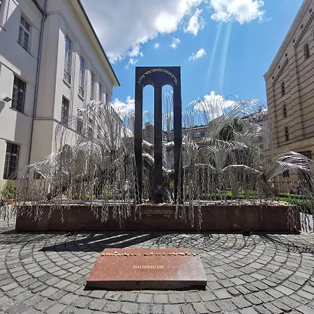 Est Grand Hotel Savoy-2