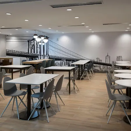 Towneplace Suites By Marriott New York Brooklyn-3