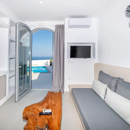 Oyster Luxury Suites-3