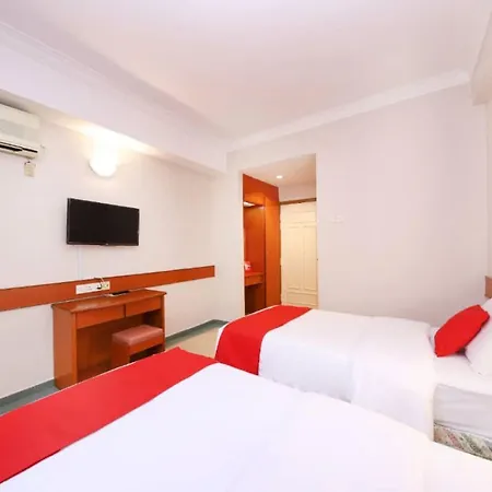 Famous Inn Hotel-2