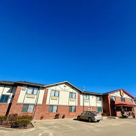 Super 8 By Wyndham Warrenton-2