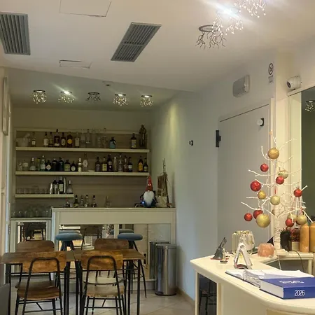 Hotel Miriam-2