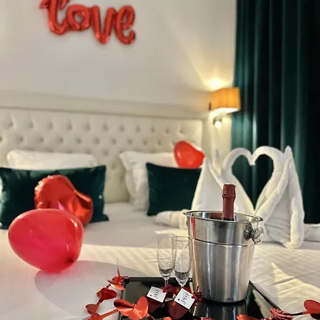 Hotel Nice Azur Riviera-3