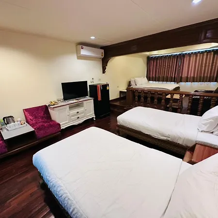 Prince Hotel Chiang Mai-2