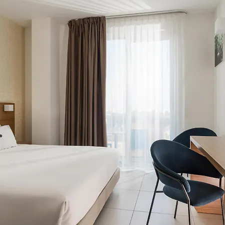 Aqua Hotel-2