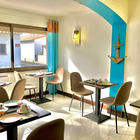 Hotel Lou Marquès-2