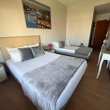 Oporto Bonjardim Residence-3