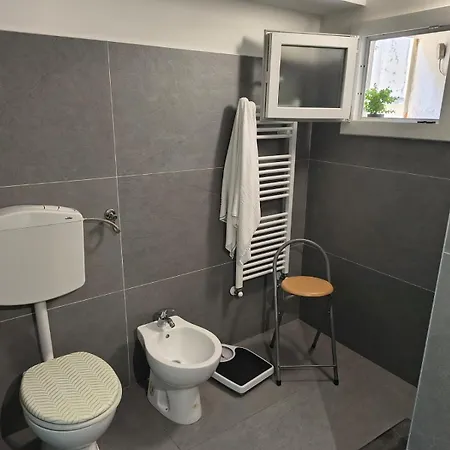 Hostel Il Nosadillo - Bologna-3