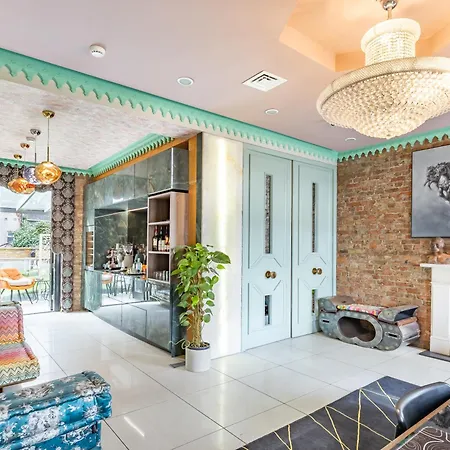 The Rokxy Townhouses & Residences - Kings Cross-2