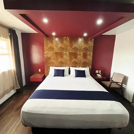 Hotel Rose Ensenada-3