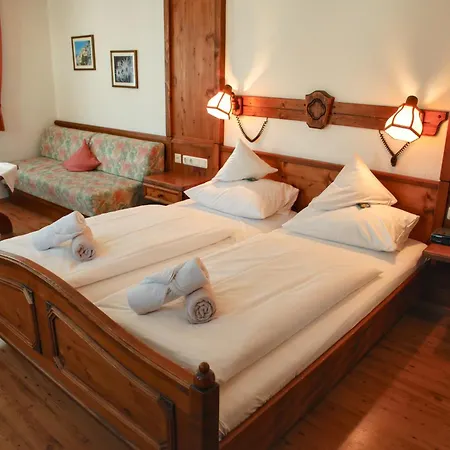 Gräfliches Hotel Alte Post-2