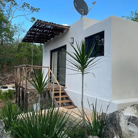 Cenote Escondido Cabanas Y Camping-2
