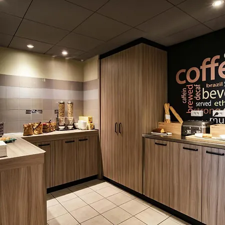 Ibis Tours Centre Gare-3
