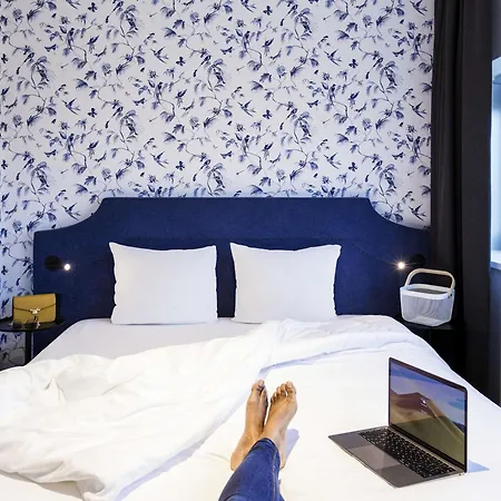 Ibis Styles Amsterdam Airport-2