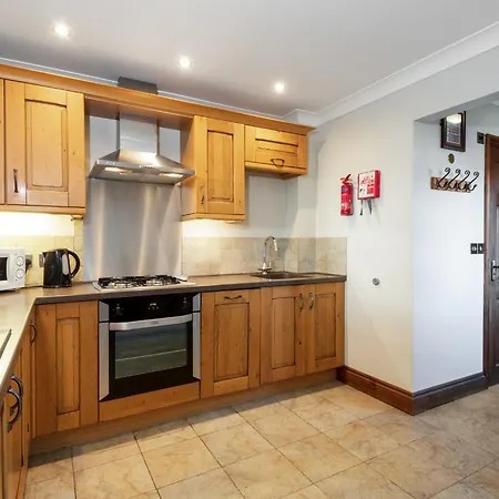 Green Acres Cottages-3