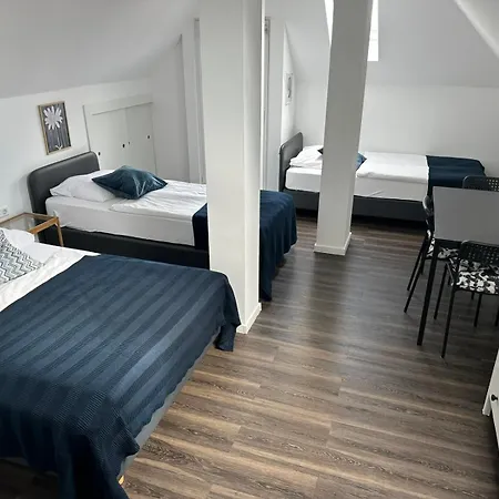 Aparthotel Lenau-2