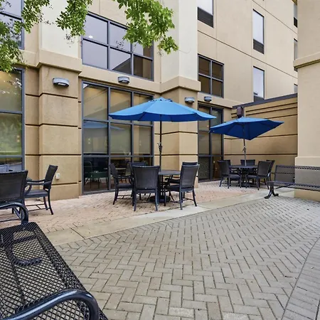 Hampton Inn And Suites Woodstock, Virginia-3