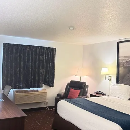 Four Seasons Inn-2