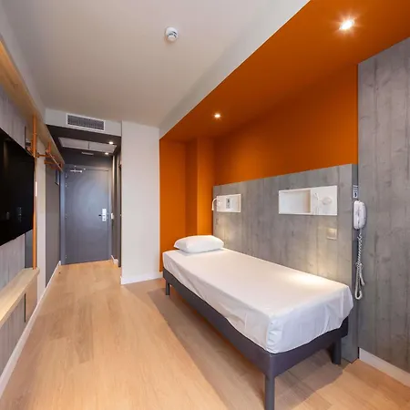 Ibis Budget Huerta De Murcia-3