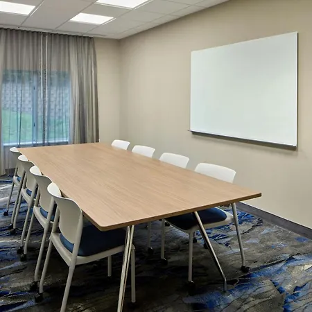 Fairfield By Marriott Frankfort-2