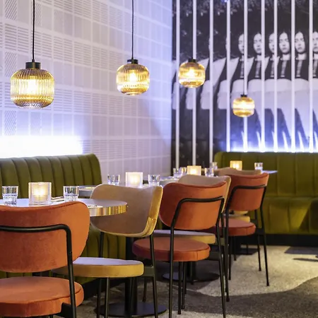 Mercure Amsterdam North Station-3