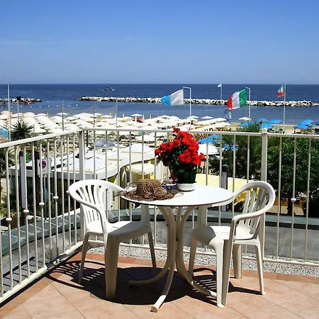Hotel Excelsior-2