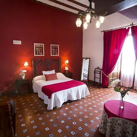 Hospedería Real Casona la Beltraneja-2