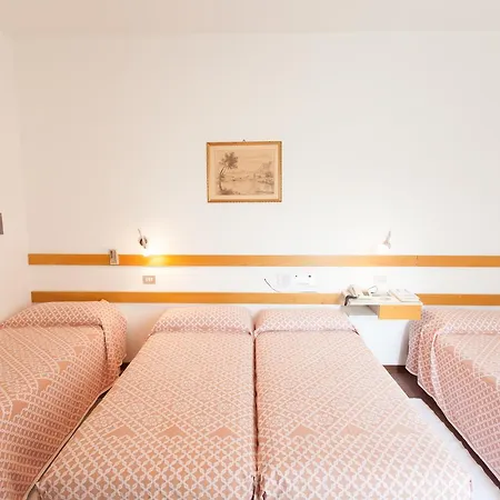 Hotel Rossini-3