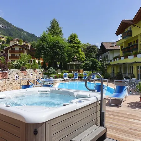 Alledolomiti Boutique Lake Hotel - Adults Friendly-3